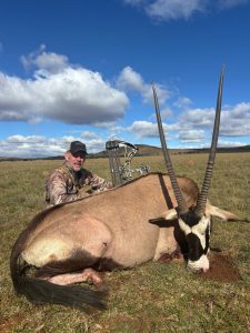 bow hunting oryx
